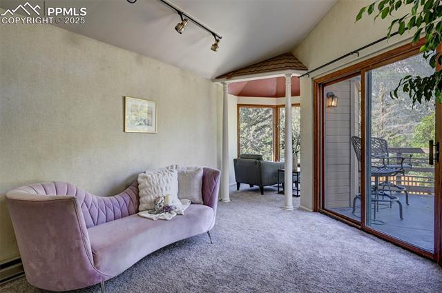 4665 Fox Road