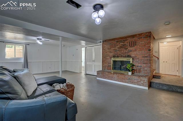 4665 Fox Road