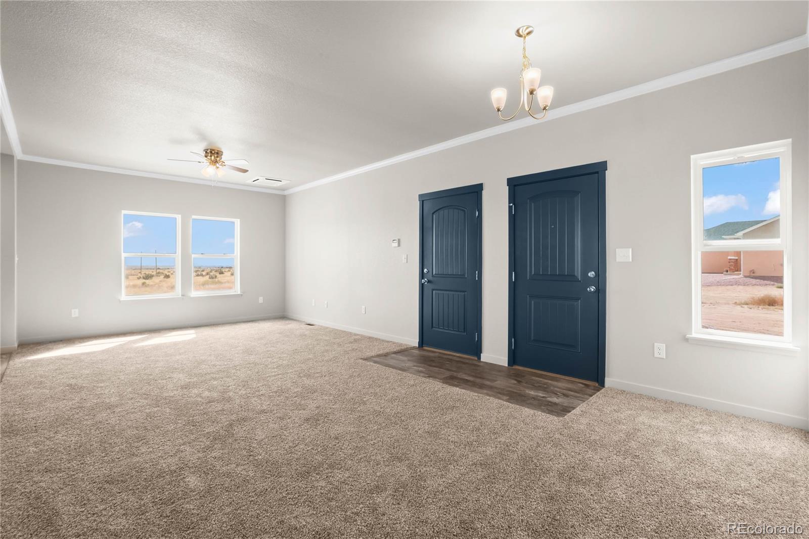 1437 N Chuckwagon Lane