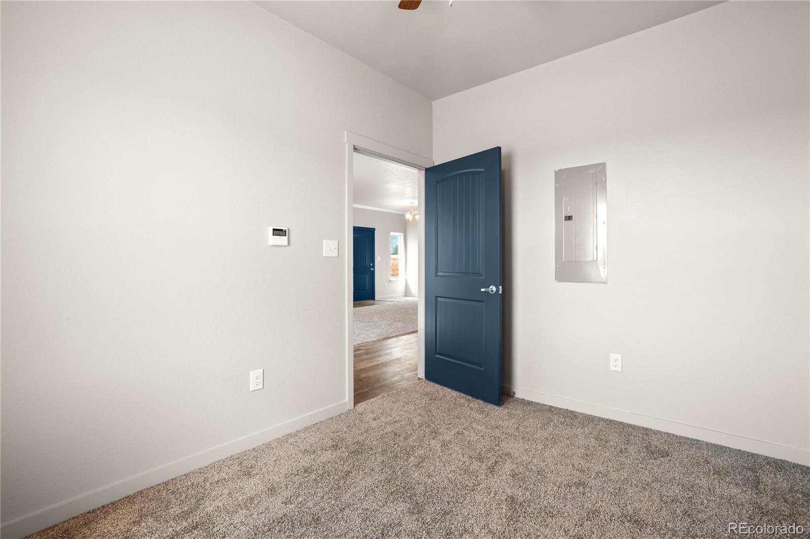 1437 N Chuckwagon Lane