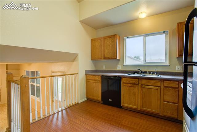 863 S Candlestar Loop