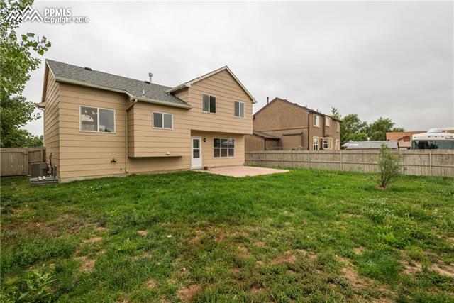 863 S Candlestar Loop