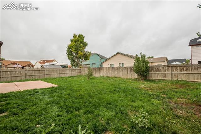 863 S Candlestar Loop