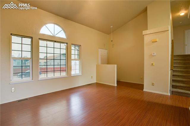 863 S Candlestar Loop