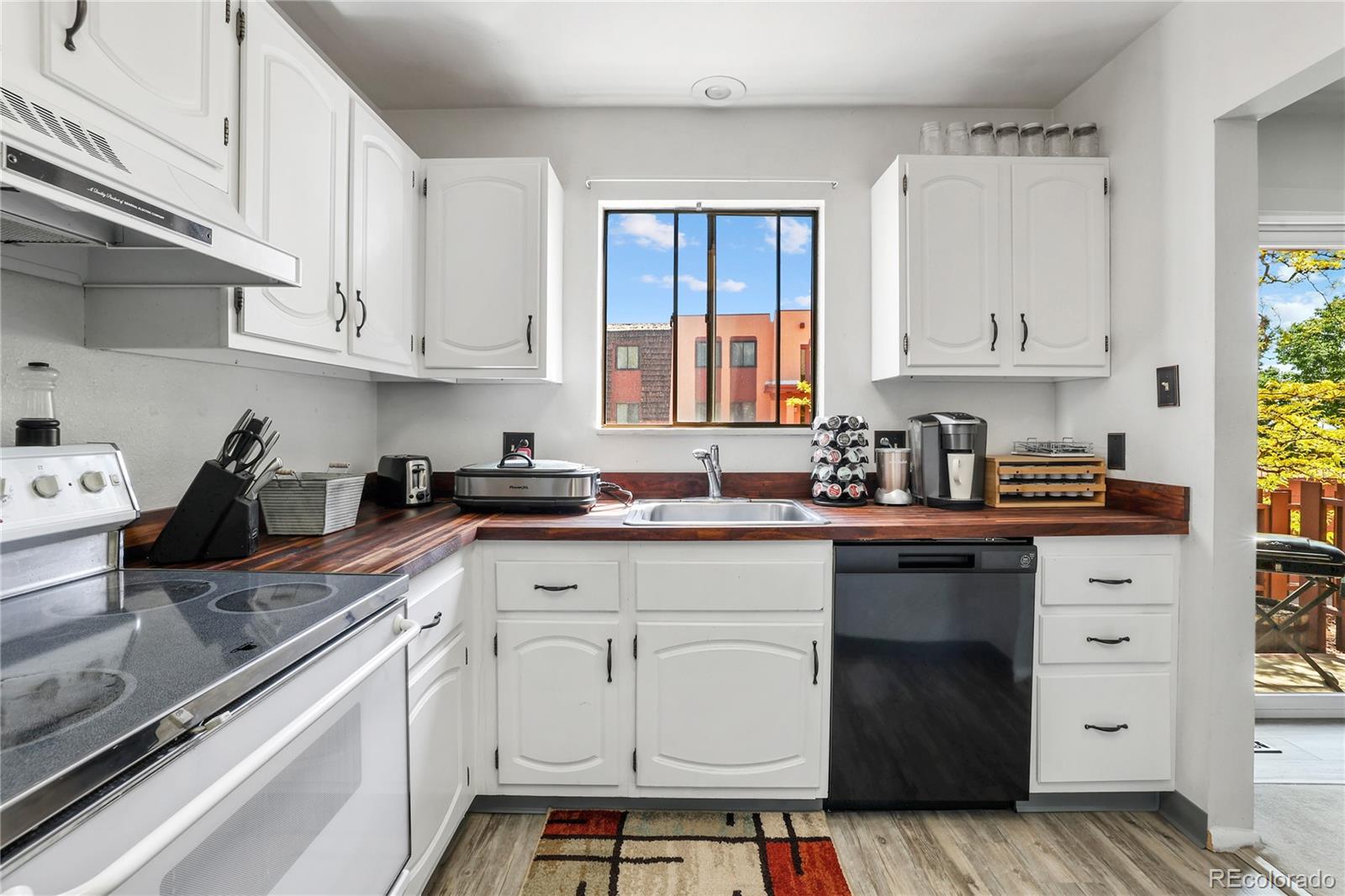 2905 Mesa Road Unit: B