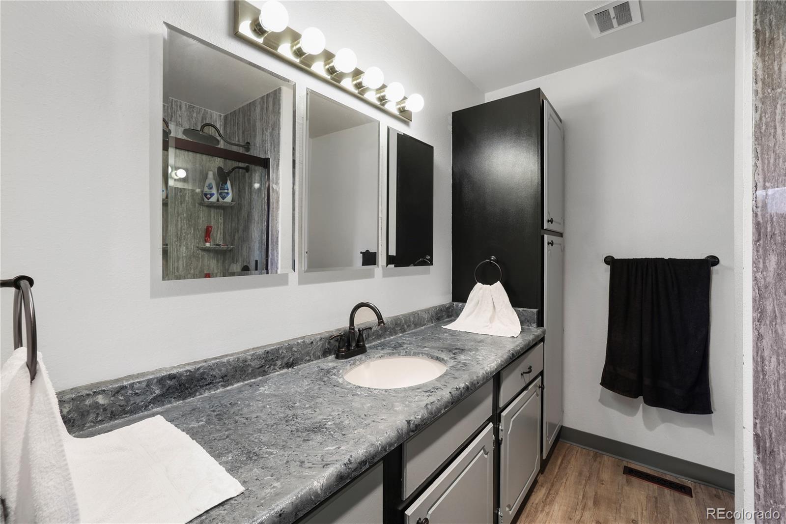 2905 Mesa Road Unit: B