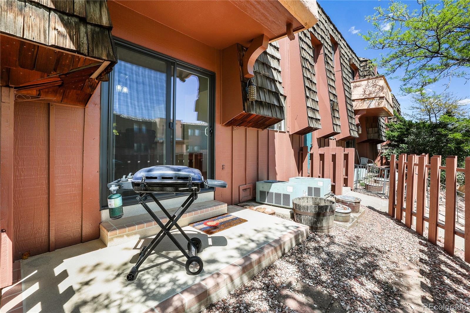 2905 Mesa Road Unit: B