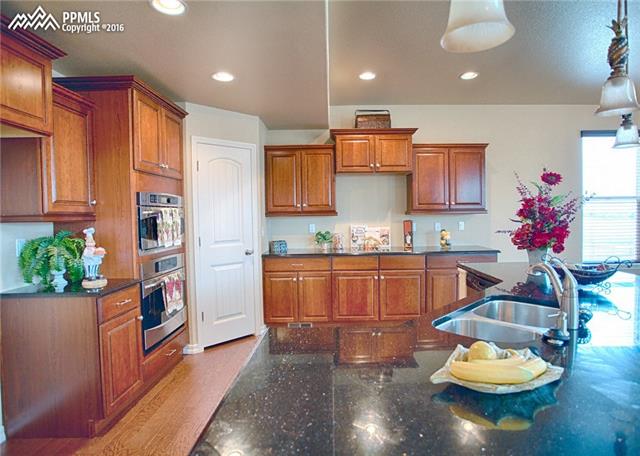 7695 Wrangler Ridge Drive