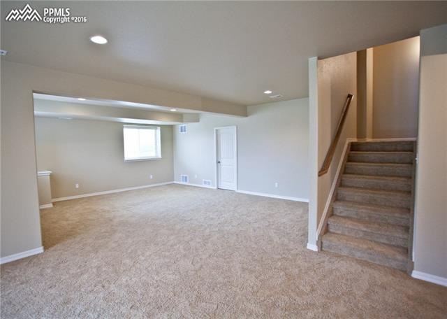 7695 Wrangler Ridge Drive