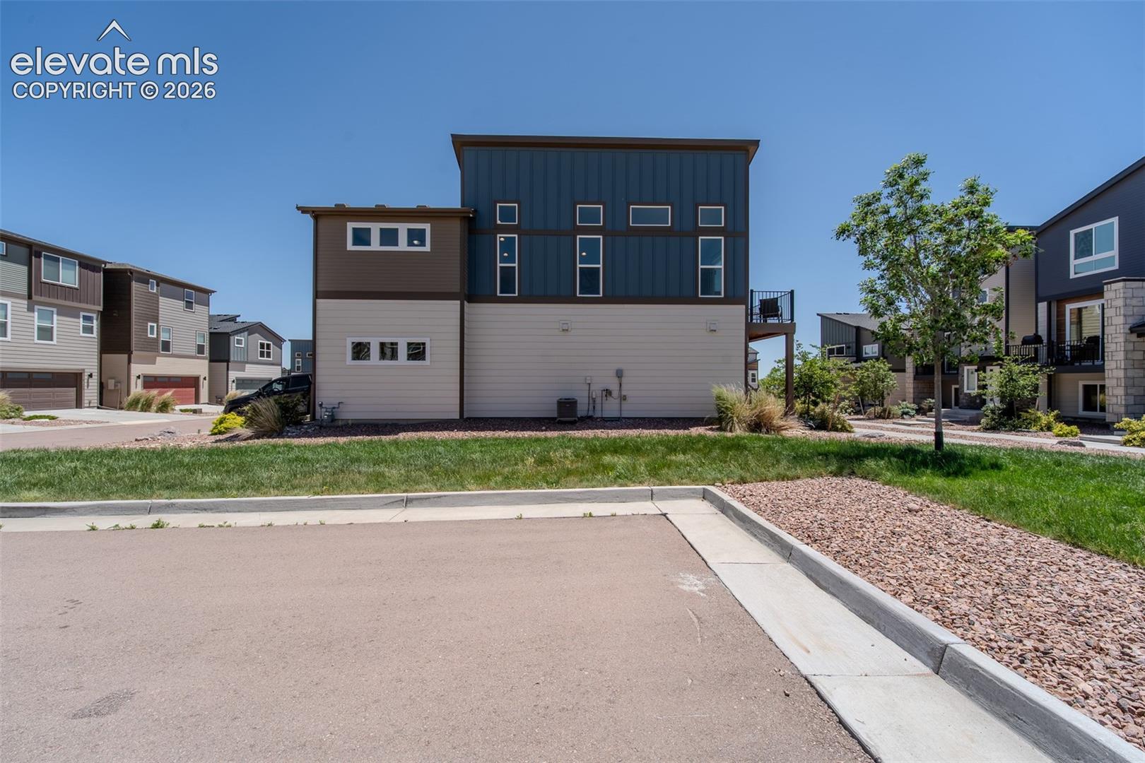 7243 Rosa Belle Heights