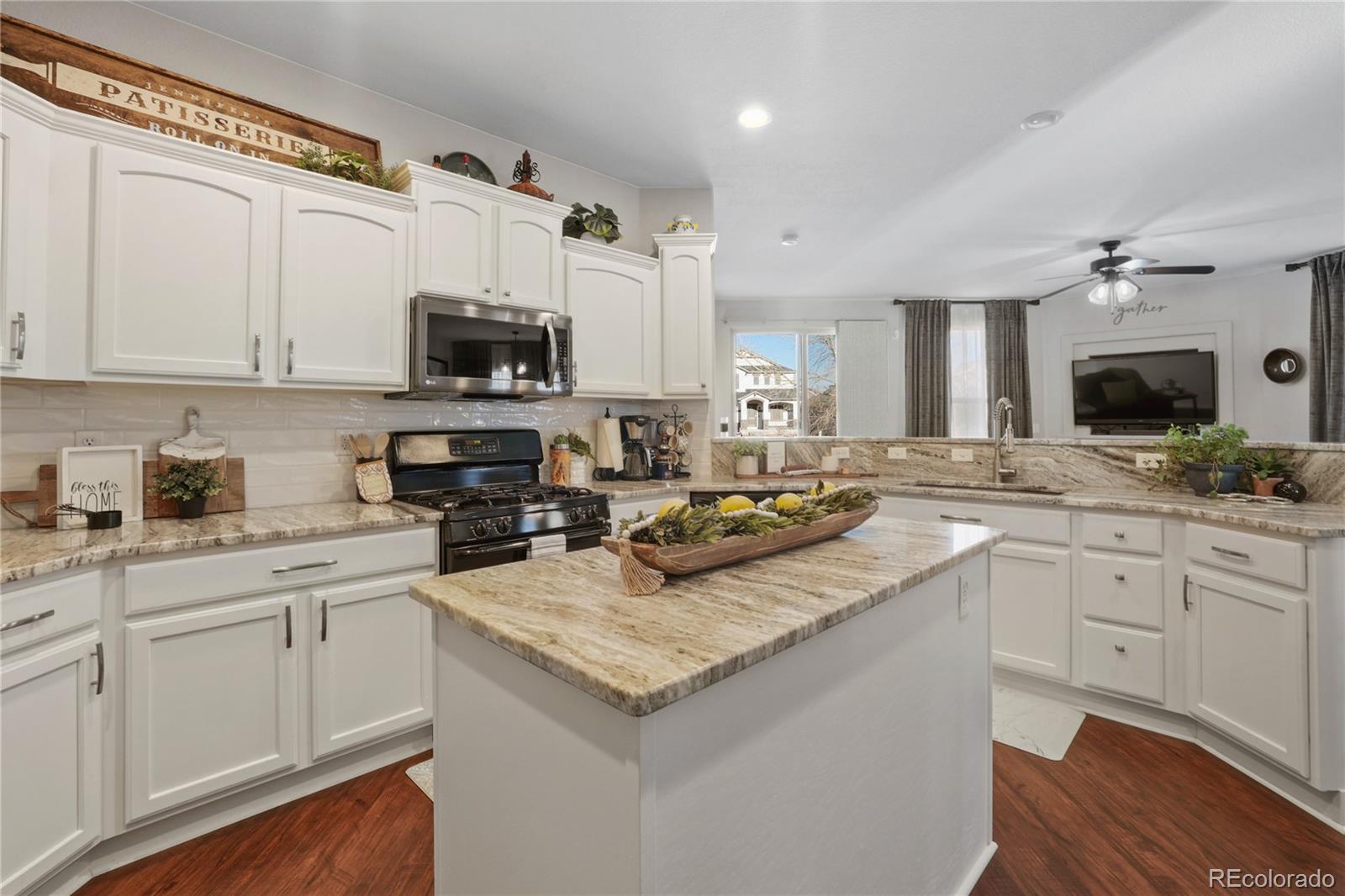 6435 Coyote Ridge Court