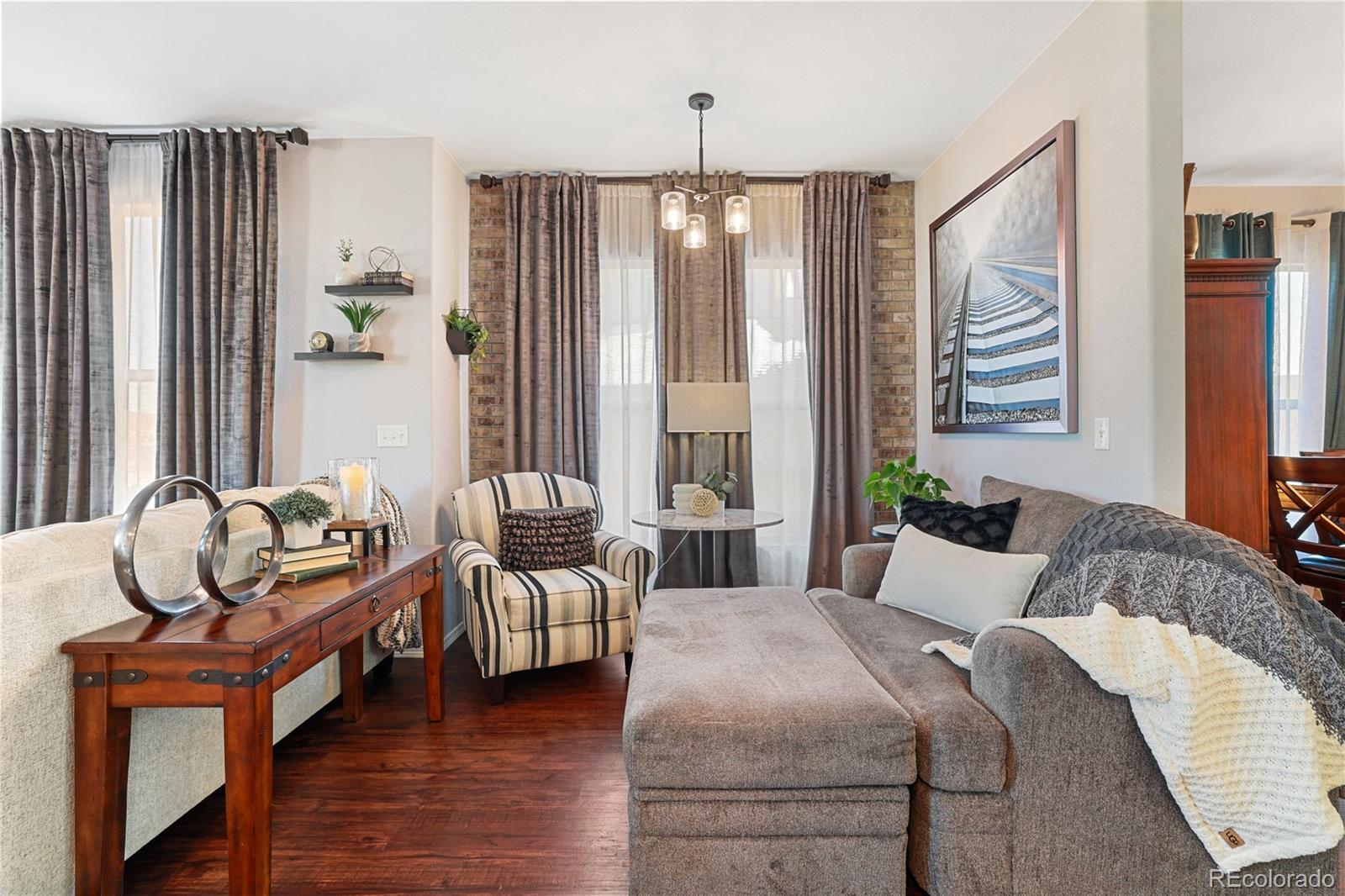 6435 Coyote Ridge Court