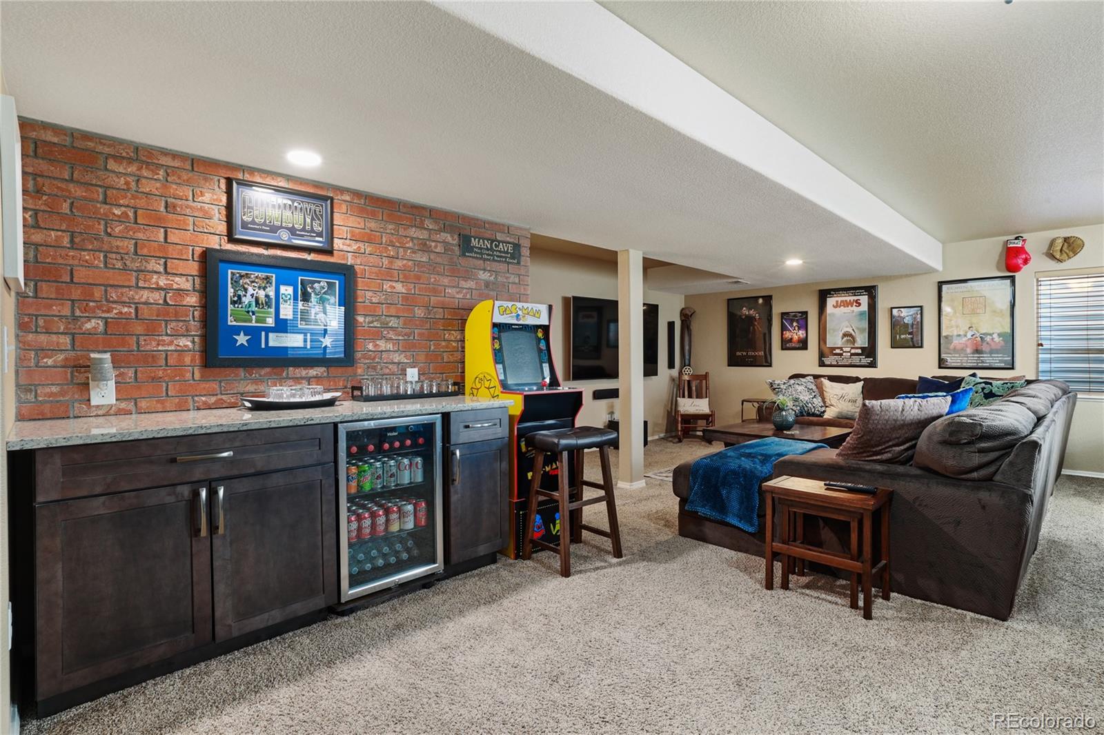 6435 Coyote Ridge Court