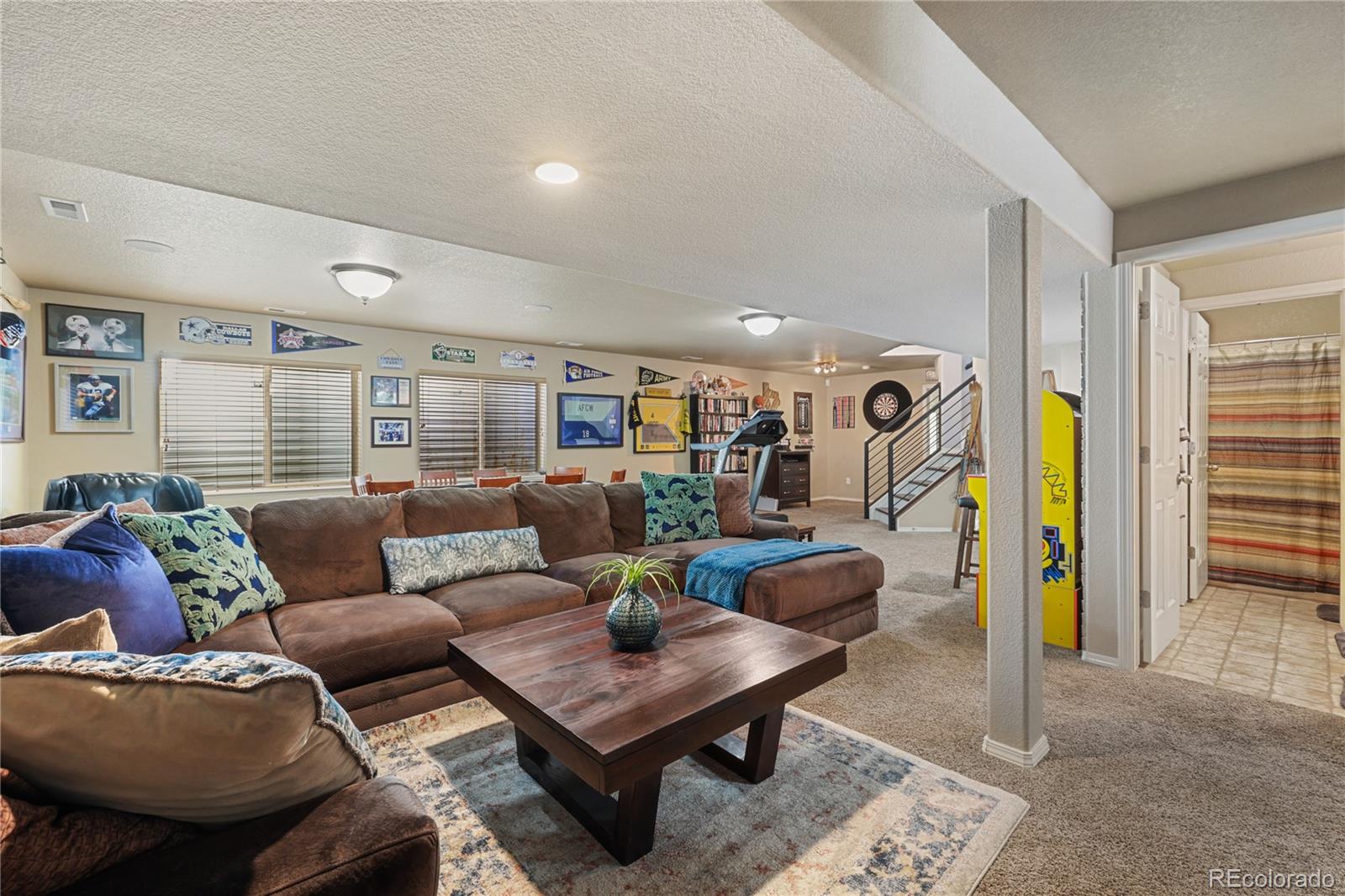 6435 Coyote Ridge Court