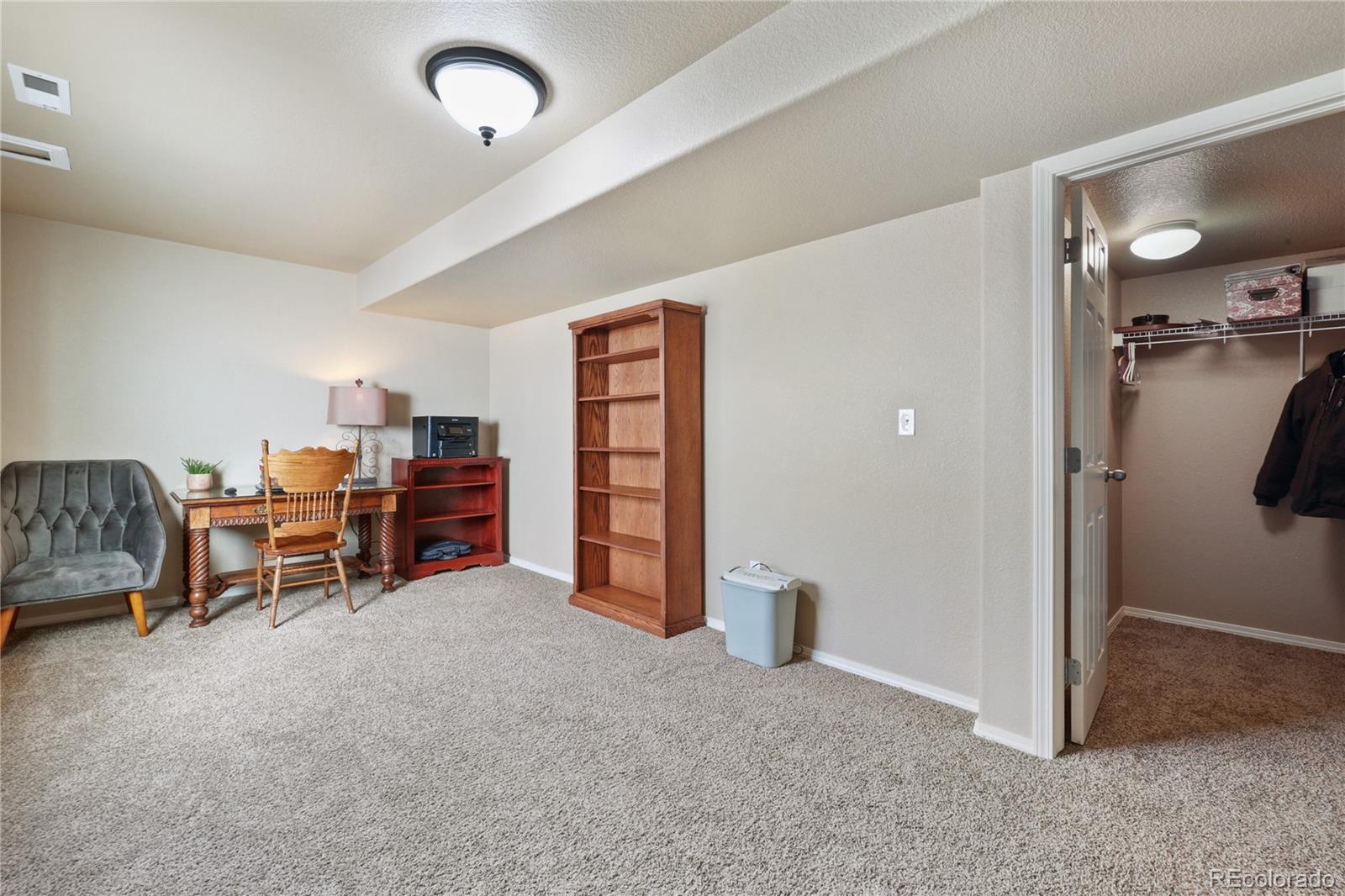 6435 Coyote Ridge Court