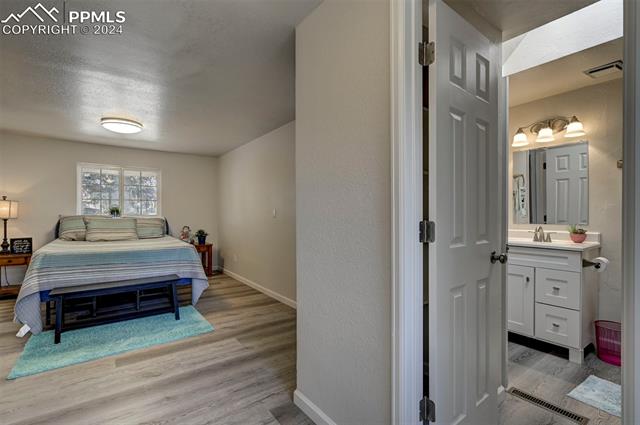 1405 Commanchero Court