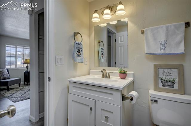 1405 Commanchero Court