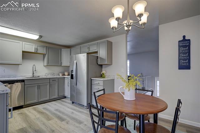 1405 Commanchero Court