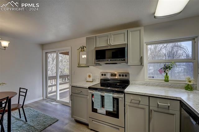 1405 Commanchero Court