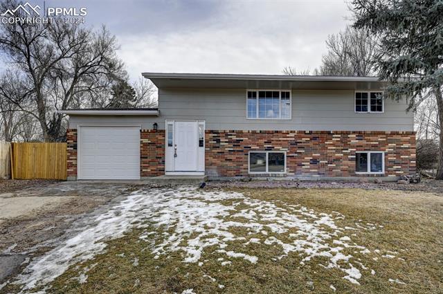 1405 Commanchero Court