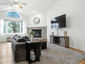 18370 Lazy Summer Way