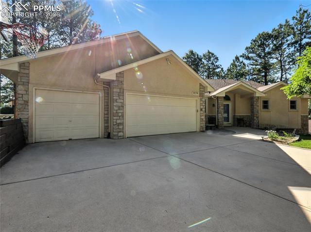 18370 Lazy Summer Way