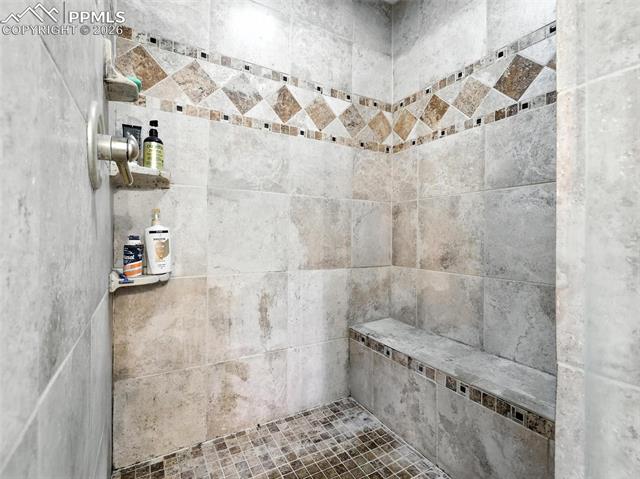 18370 Lazy Summer Way