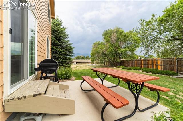 2672 Sierra Springs Drive