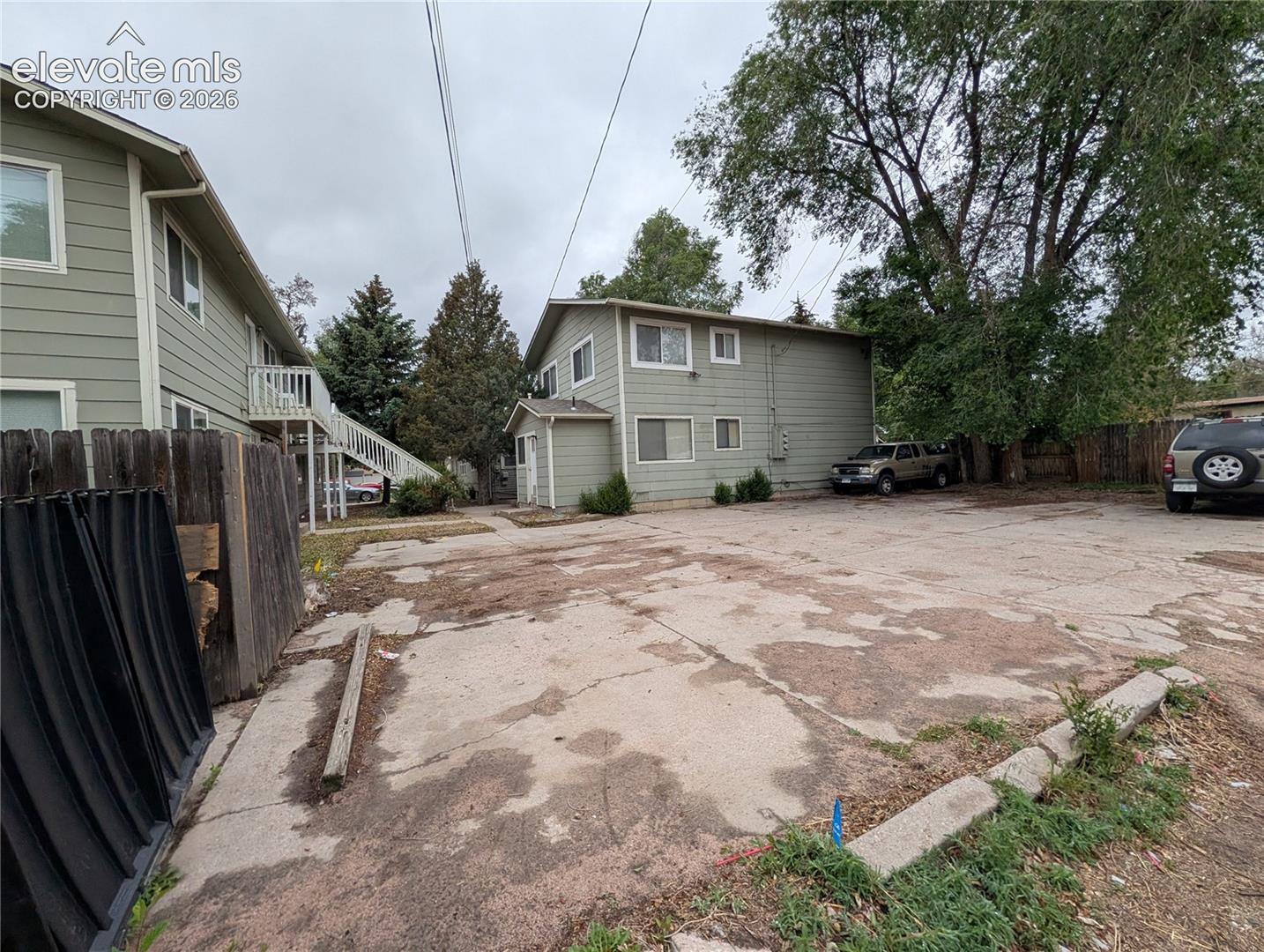 403 Bonfoy Avenue