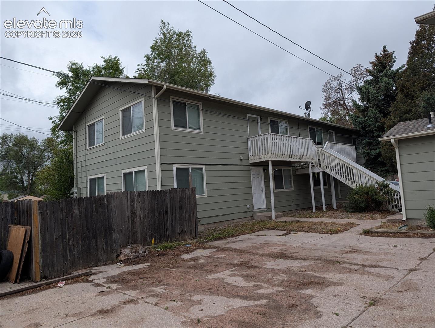 403 Bonfoy Avenue
