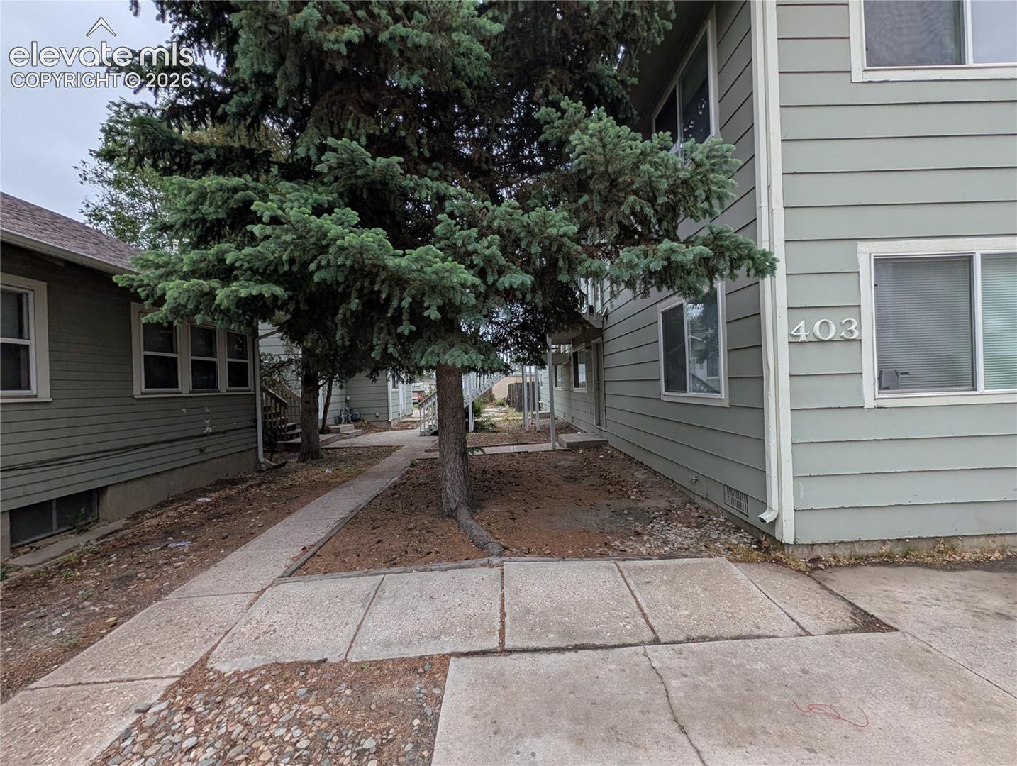 403 Bonfoy Avenue