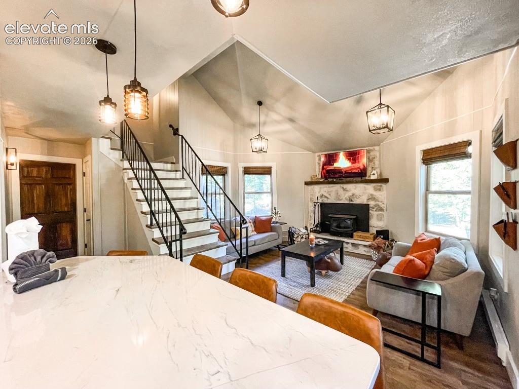 193 Range Road Unit: 1