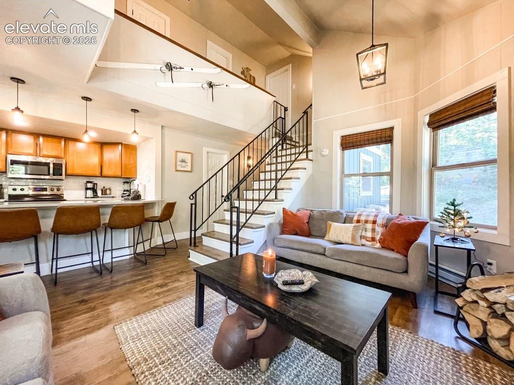 193 Range Road Unit: 1