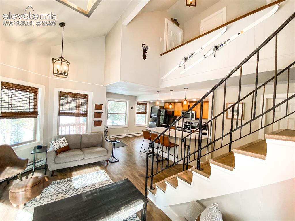 193 Range Road Unit: 1