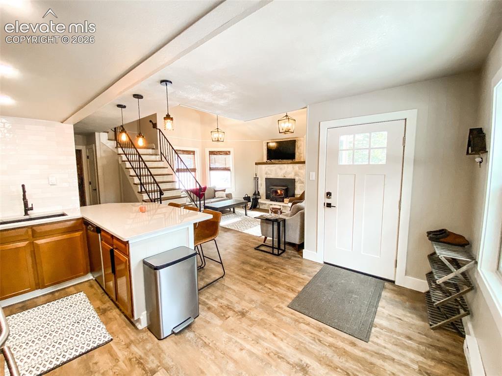 193 Range Road Unit: 1