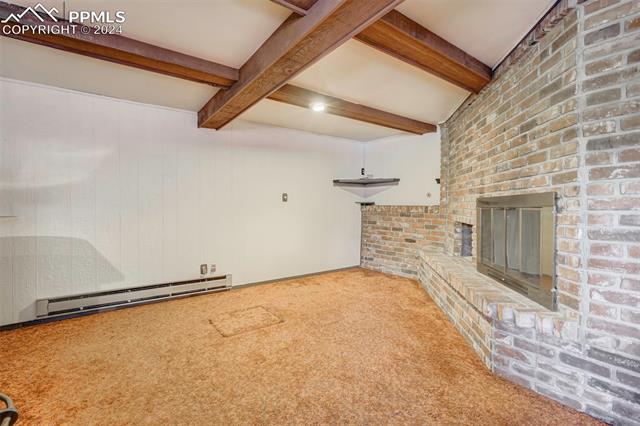 2732 Northcrest Drive