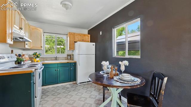 1930 S Prospect Avenue