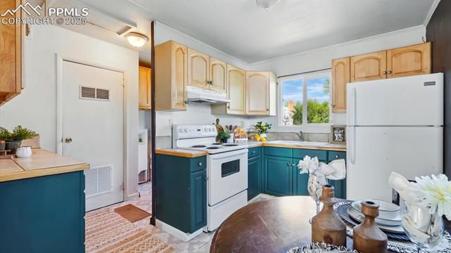 1930 S Prospect Avenue