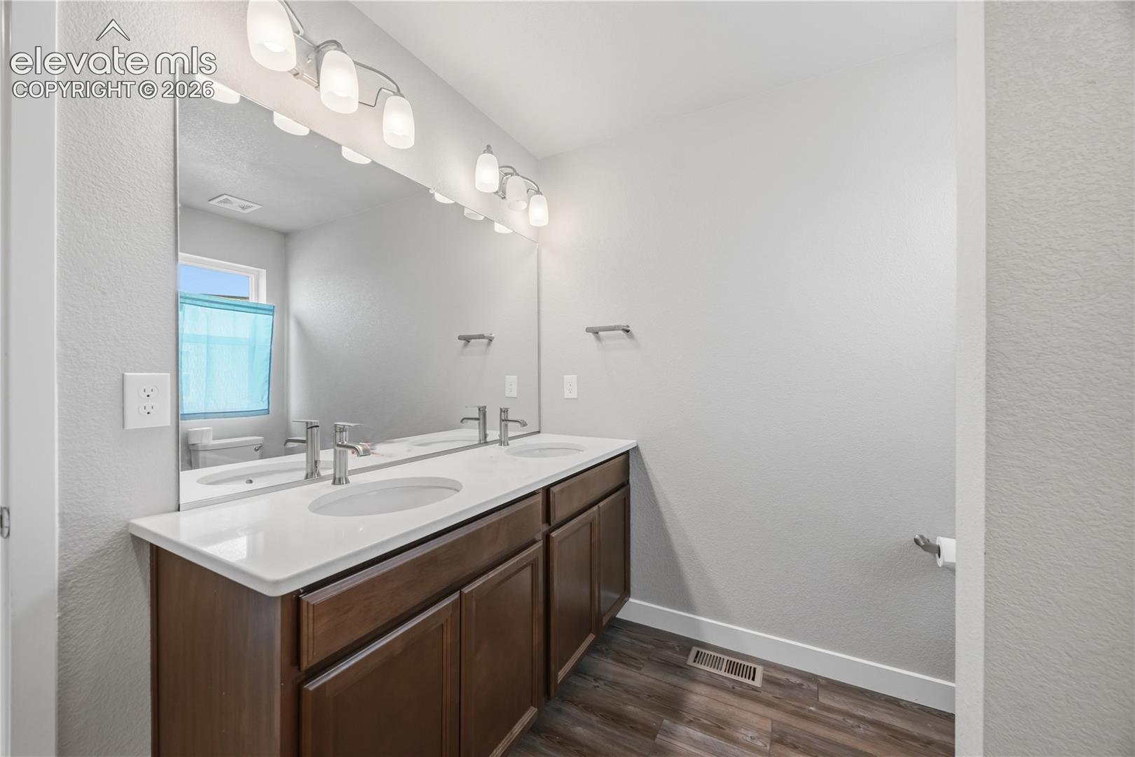 11414 Wigeon Way