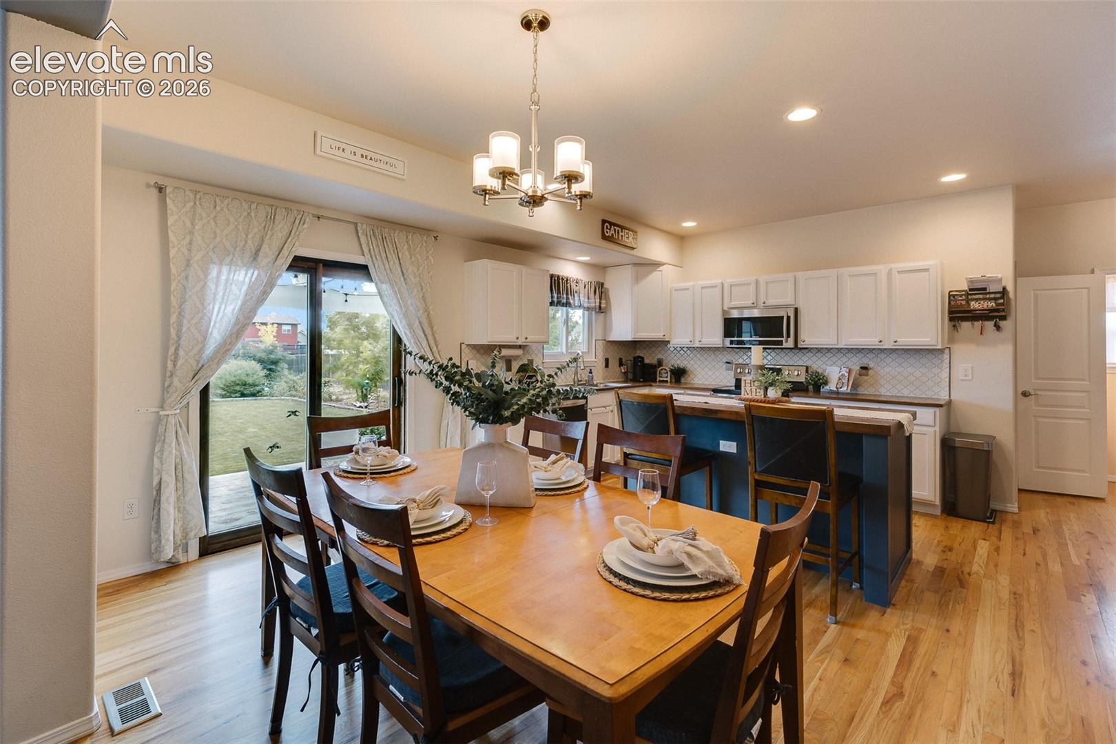 9509 Bur Oak Lane