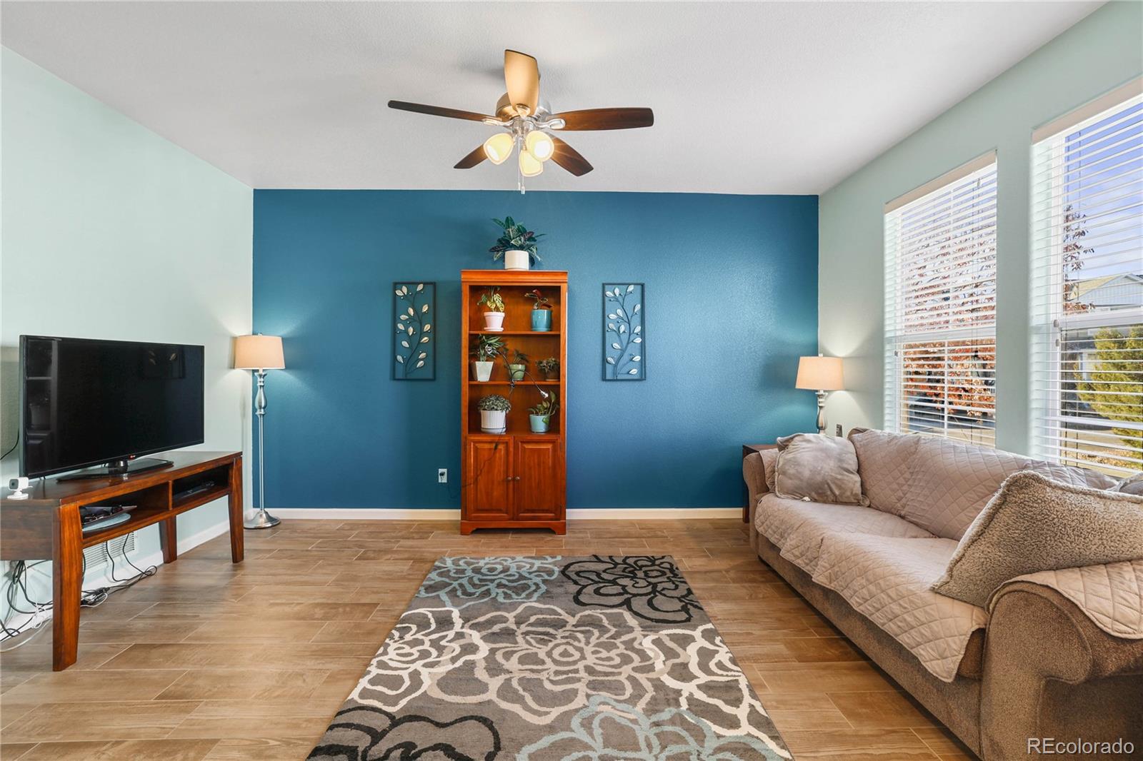 8180 Snow Bowl Heights