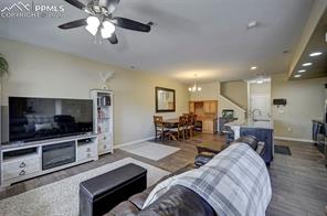 5644 Shamrock Heights