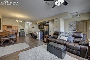 5644 Shamrock Heights