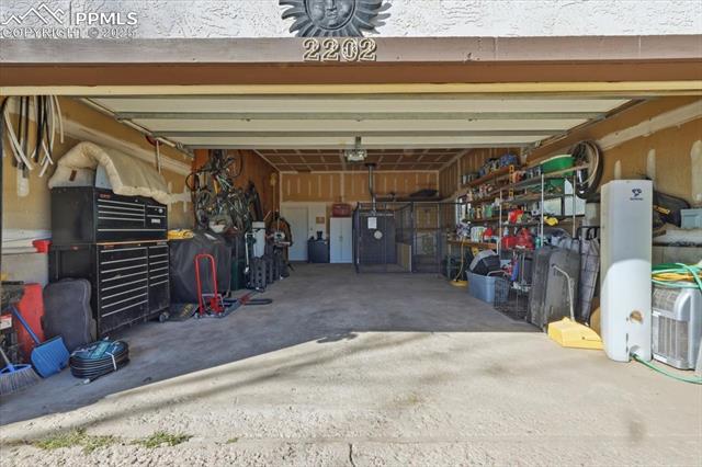 2202 N Ellicott Highway