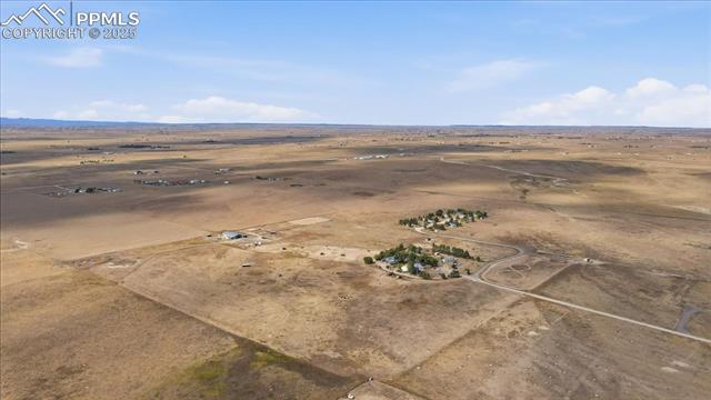 2202 N Ellicott Highway