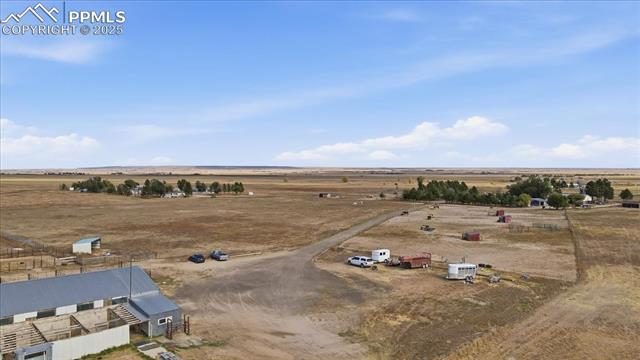 2202 N Ellicott Highway