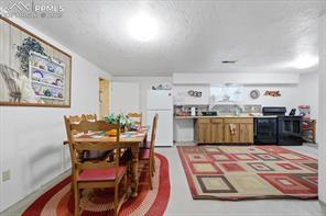 2202 N Ellicott Highway