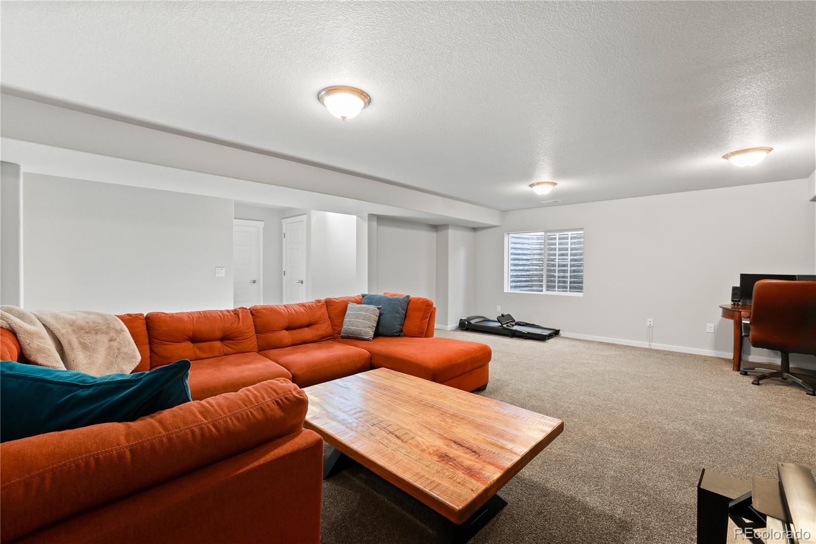 7372 Glen Forest Lane