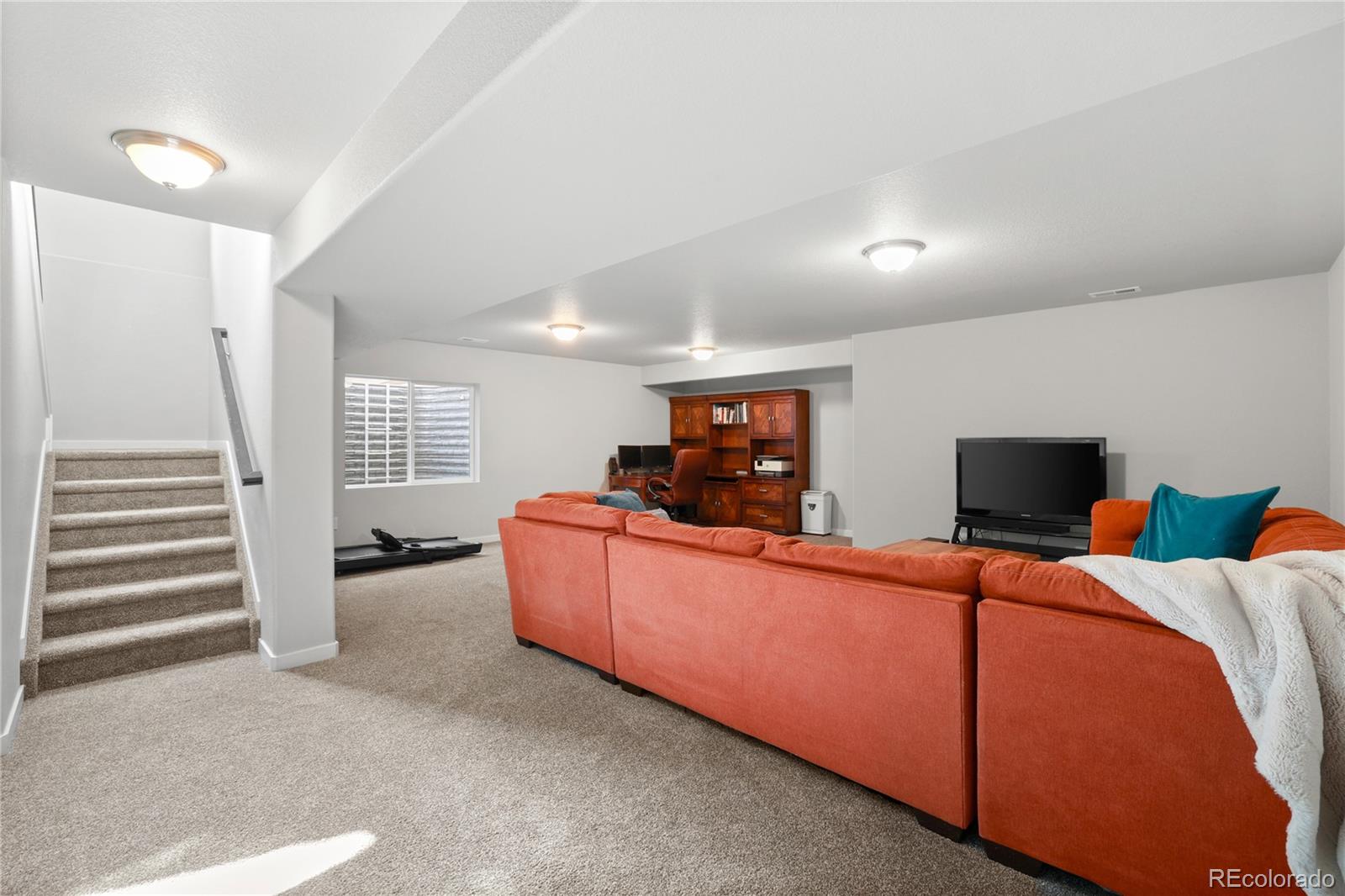 7372 Glen Forest Lane