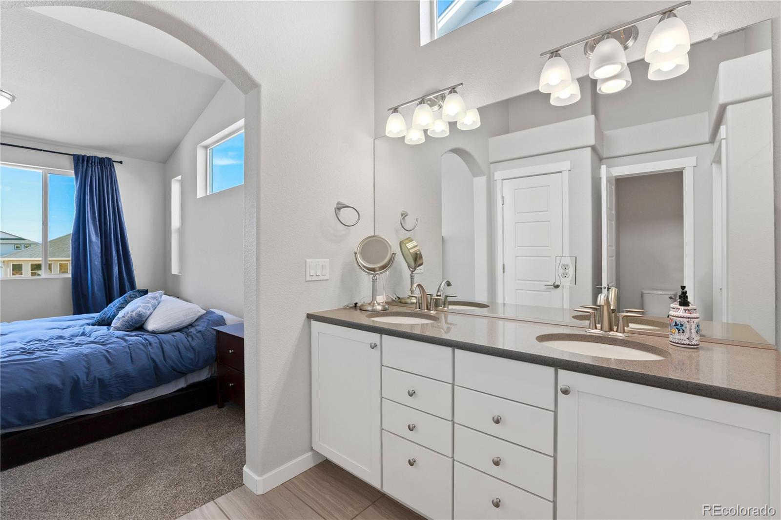 7372 Glen Forest Lane